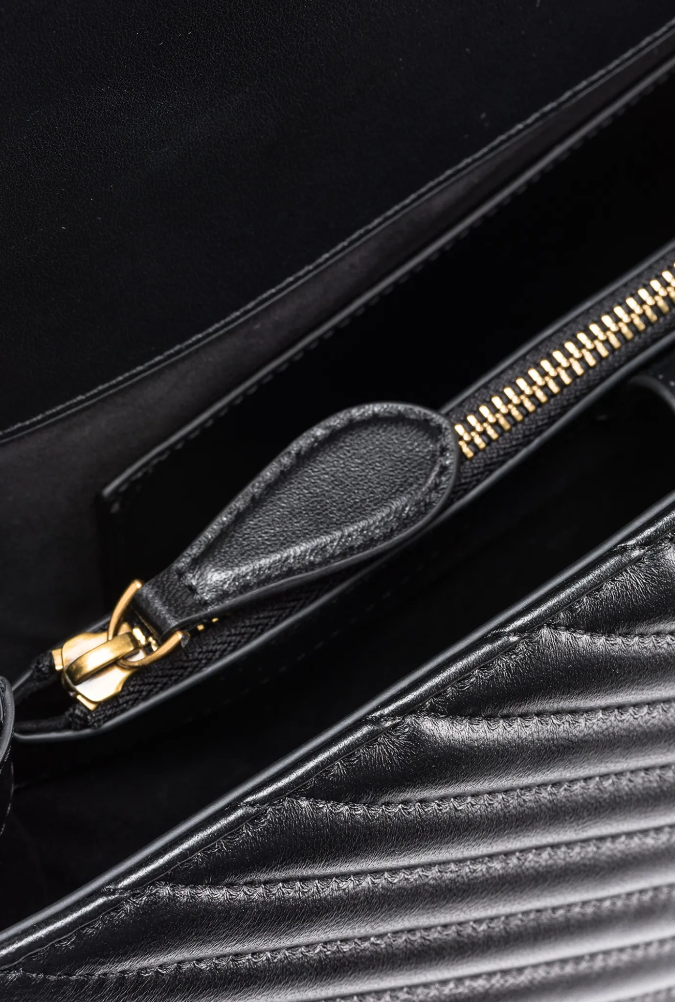 Sacs À Main|PINKO Big Lady Love Bag Puff Chevron Noir-Vieil Or