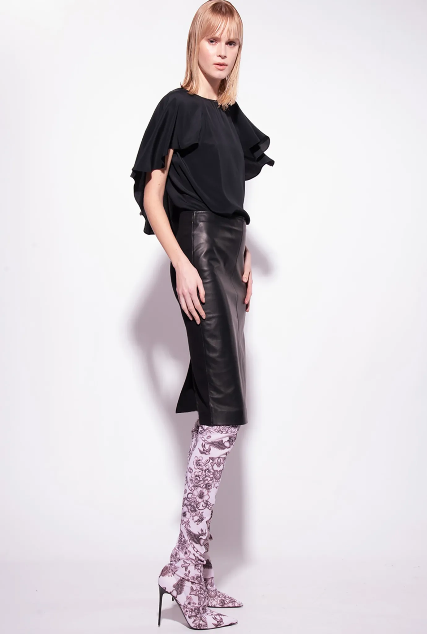Chemises Et Blouses|PINKO Blouse Volantee Noir Limousine