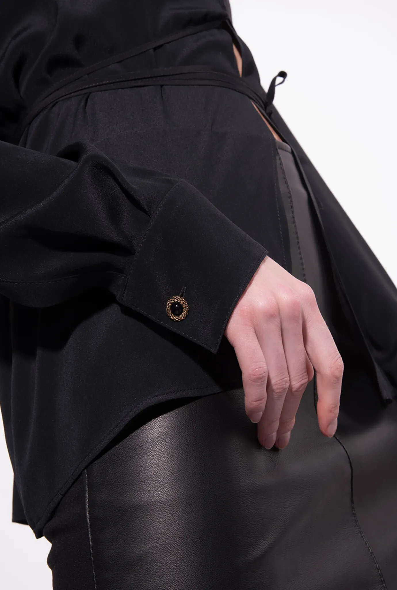 Chemises Et Blouses|PINKO Chemise En Soie Melangee Avec Lien Noir Limousine