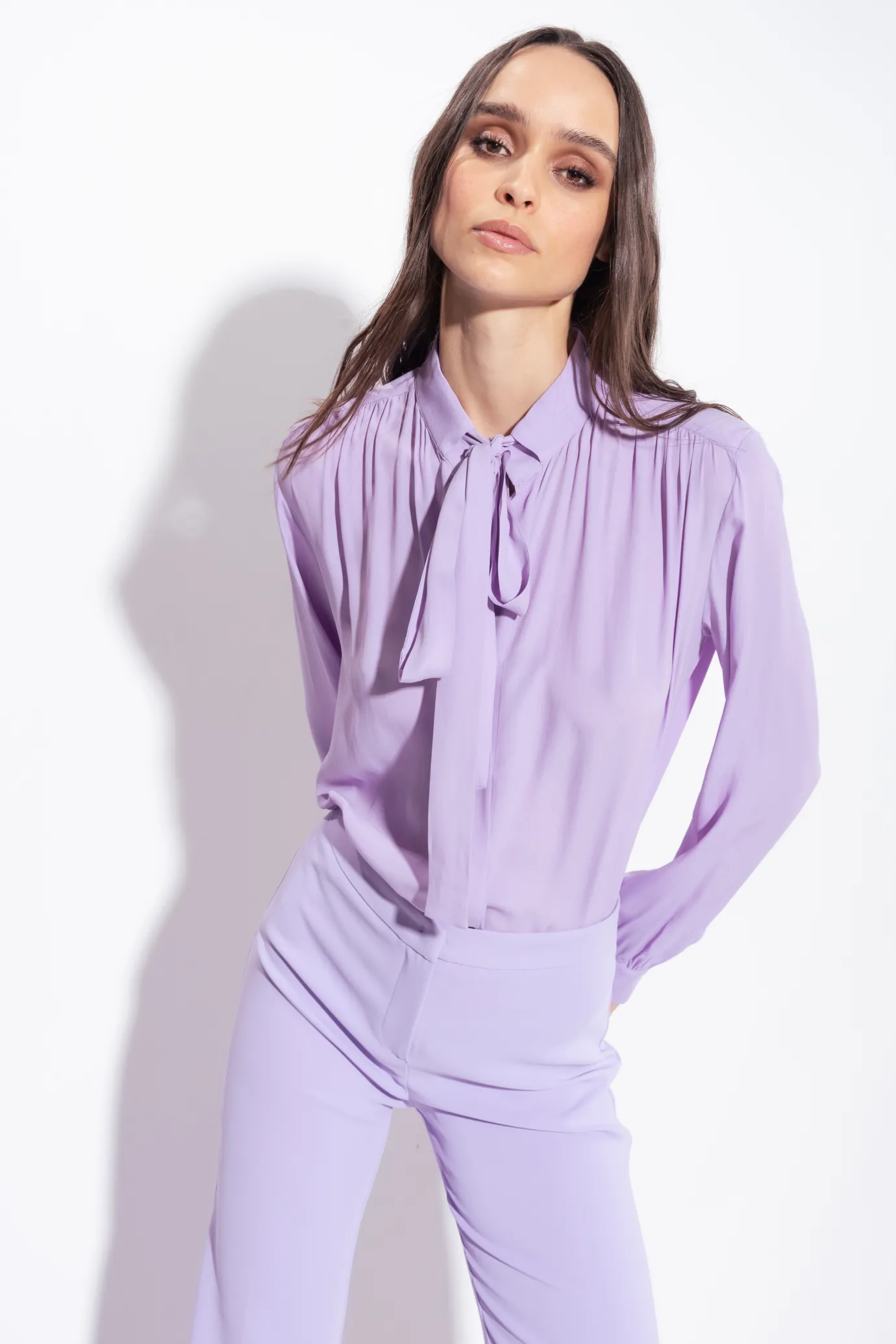 Tailleurs Et Ensembles|PINKO Chemise En Soie Melangee A Col Lavalliere Violet Tulipe