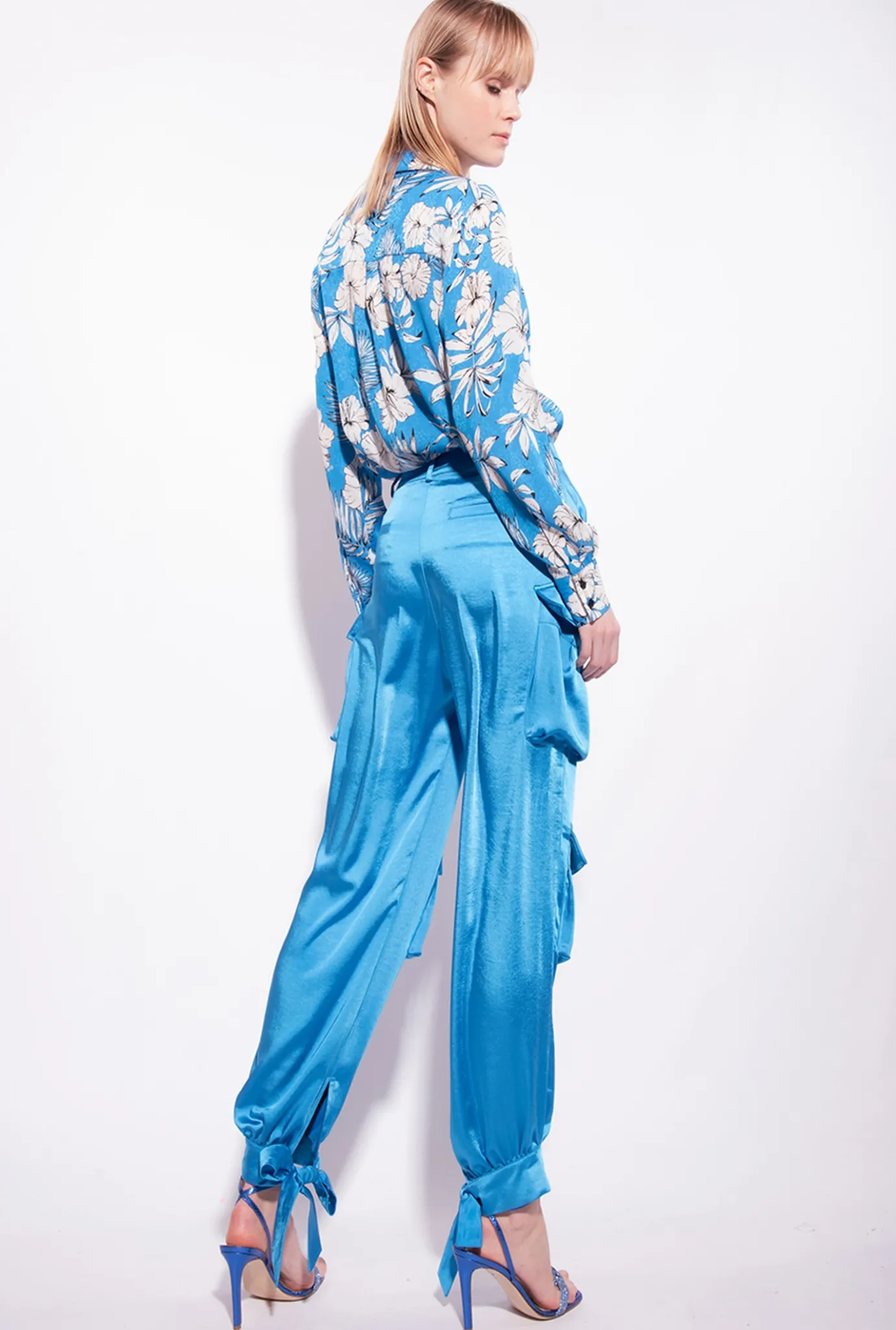 Tailleurs Et Ensembles|PINKO Pantalon Cargo En Satin Bleu Directoire