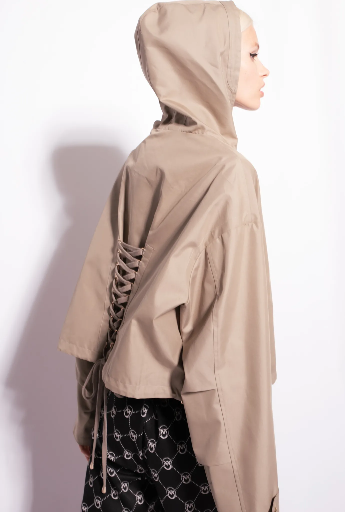 Vêtements D'extérieur|PINKO Parka Courte A Lacets Boa