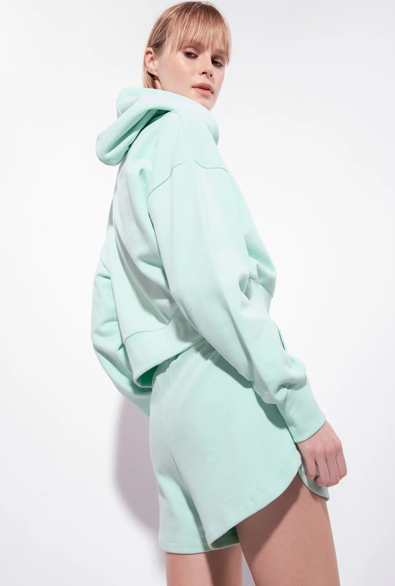 Pièces En Maille|PINKO Sweat-Shirt Cropped A Logo Imprime Bleu Mousseline