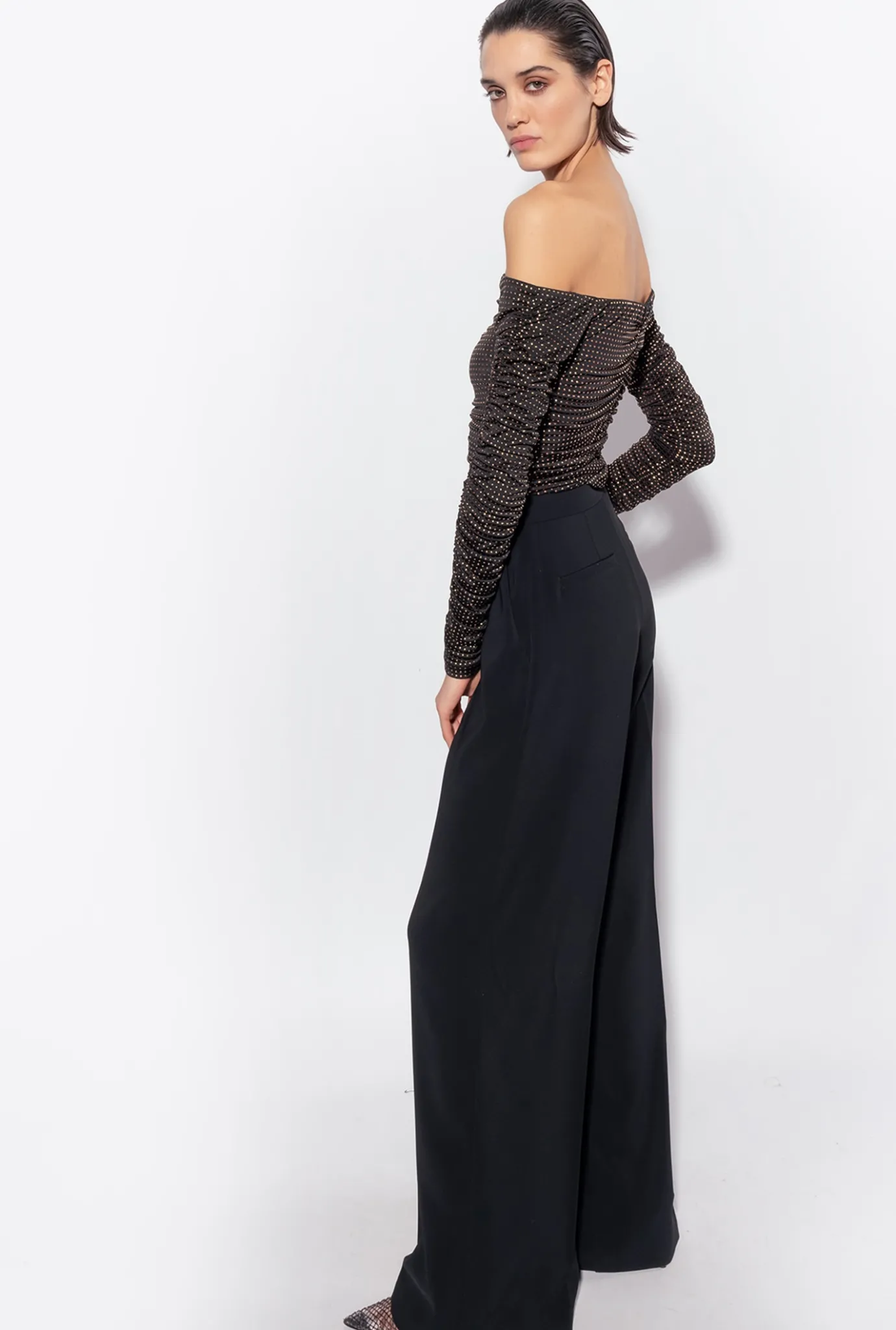 Topwear|PINKO Top A Epaules Denudees A Micro Clous Noir/Or